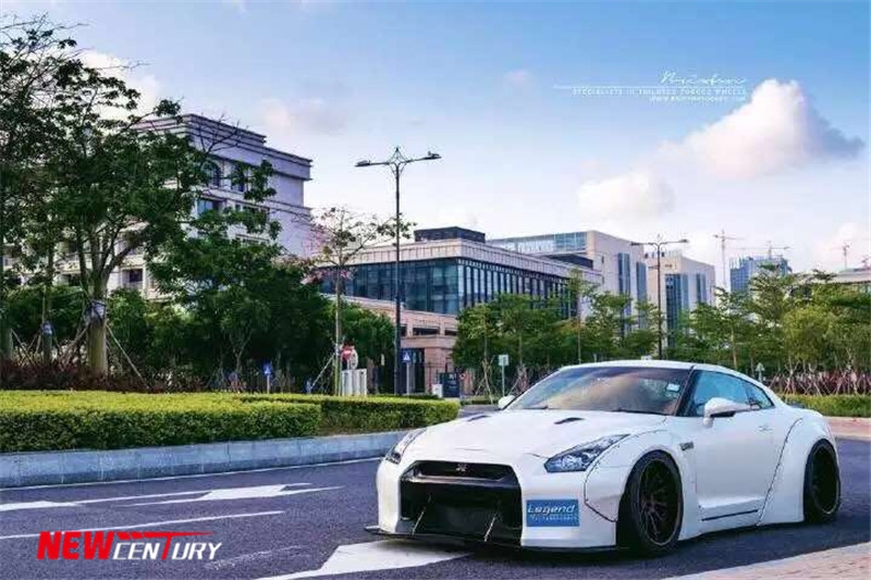 日產(chǎn)GTR改裝LB寬體大包圍 改裝前杠后唇寬體LB套件輪眉