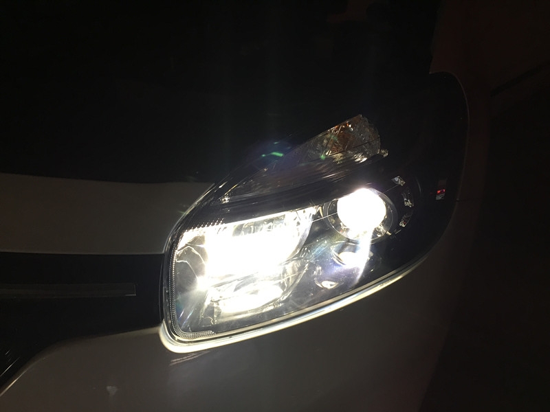 上海雷諾科雷傲車燈升級(jí) 海拉5透鏡 歐司朗氙氣燈安定器 專業(yè)提升車燈亮度