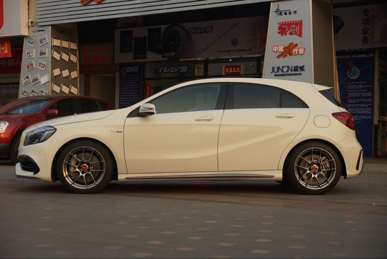 全新2016 BENZ A45 AMG升級(jí)BBS RF鍛造輪圈