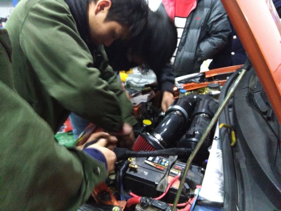 長城炫麗提升動力節(jié)油改裝加裝鍵程離心式電動渦輪增壓器LX3971案例