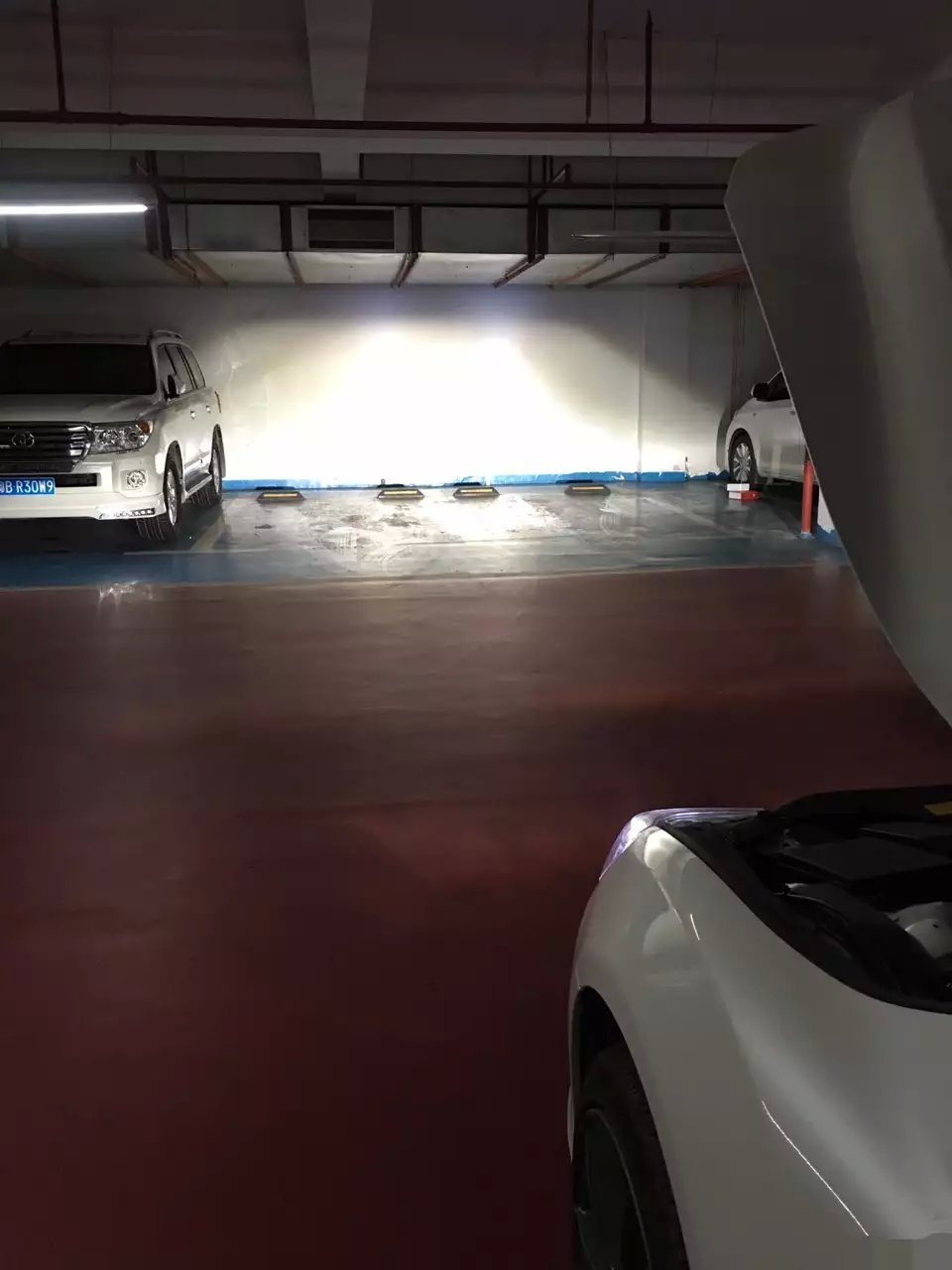 銳志車燈升級德國海拉5雙光透鏡    深圳光速車改改燈