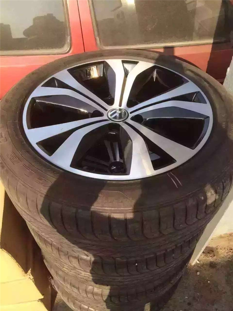 大眾 途銳 20寸 V8 進(jìn)口拆車一套