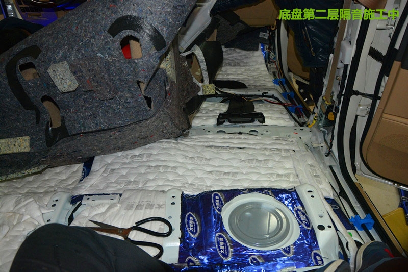 豐田陸地巡洋艦大能全車隔音降噪、音響改裝 唐山博納汽車音響