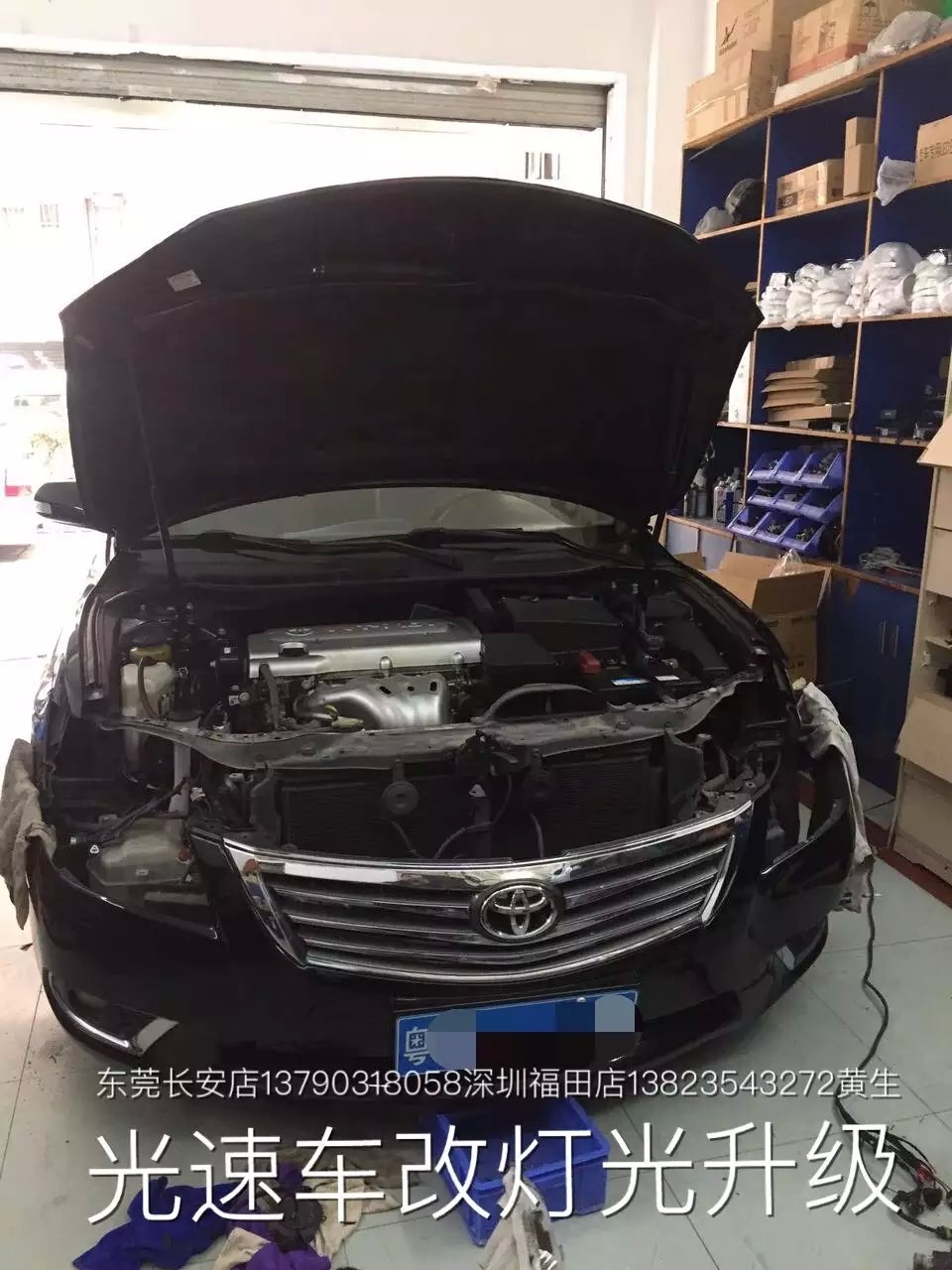 凱美瑞車燈升級(jí)德國(guó)海拉5透鏡   深圳光速車改改燈