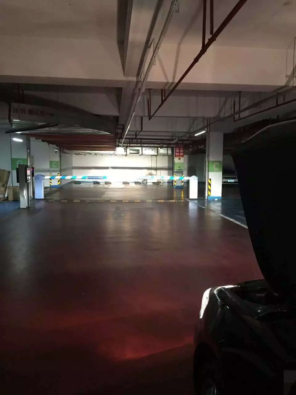 凱美瑞車燈升級(jí)德國(guó)海拉5透鏡   深圳光速車改改燈