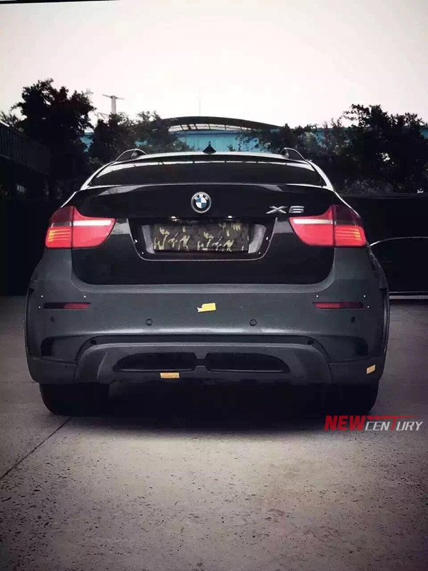 BMW寶馬X6改裝哈曼方嘴中出大包圍E71改裝前杠碳纖維機(jī)蓋