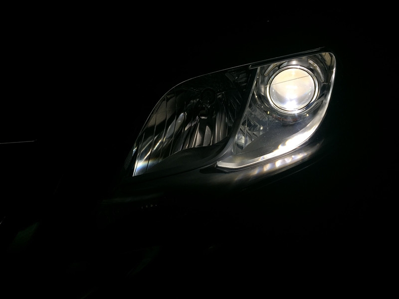 |奔馳GLK260改燈|車燈升級海拉5透鏡 歐司朗氙氣燈 安定器