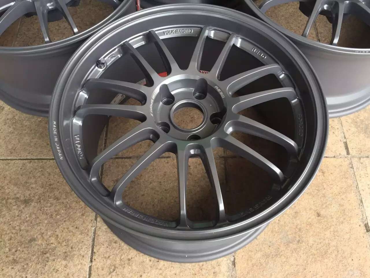 小鋼炮R20升級RAYS 鍛造三劍客之一RE30