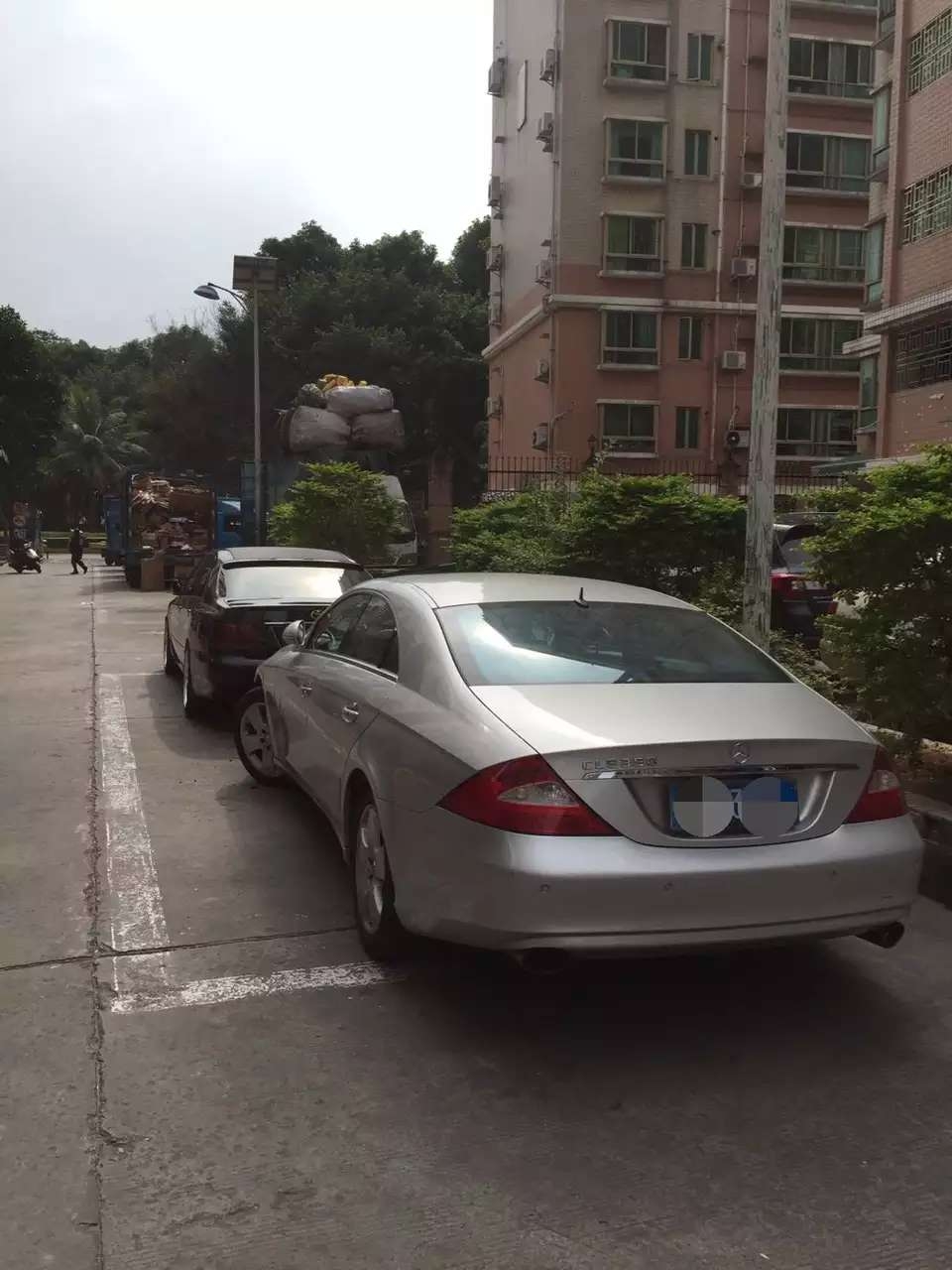 奔馳cls改裝德國海拉5透鏡    深圳光速車改改燈