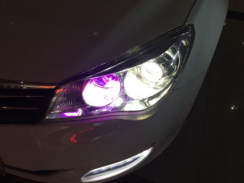 【榮威350車燈升級案例】上海榮威350改裝Q5透鏡 巖崎氙氣燈燈泡