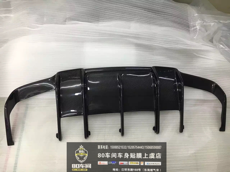 奔馳碳纖維后唇，后擾流
