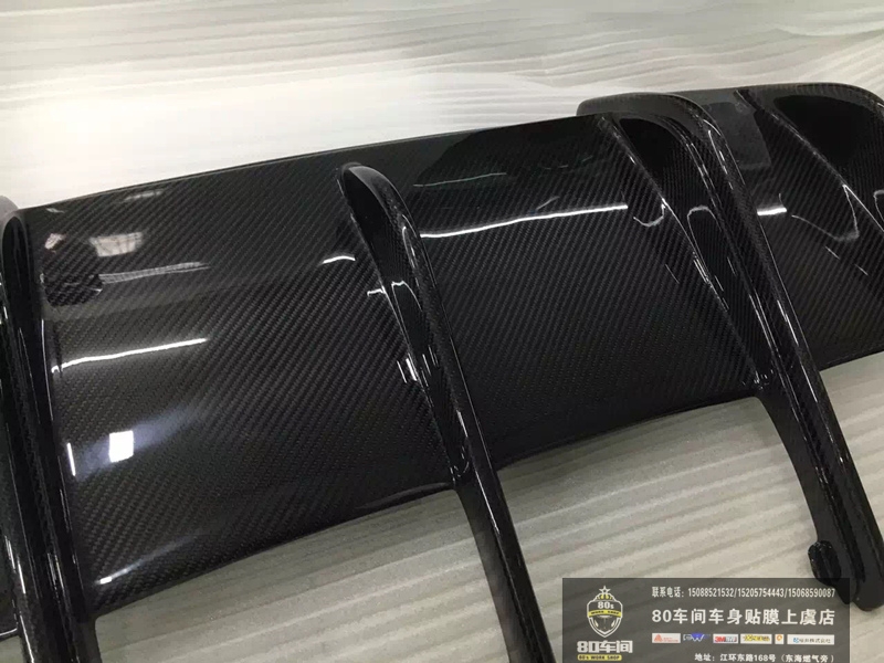 奔馳碳纖維后唇，后擾流