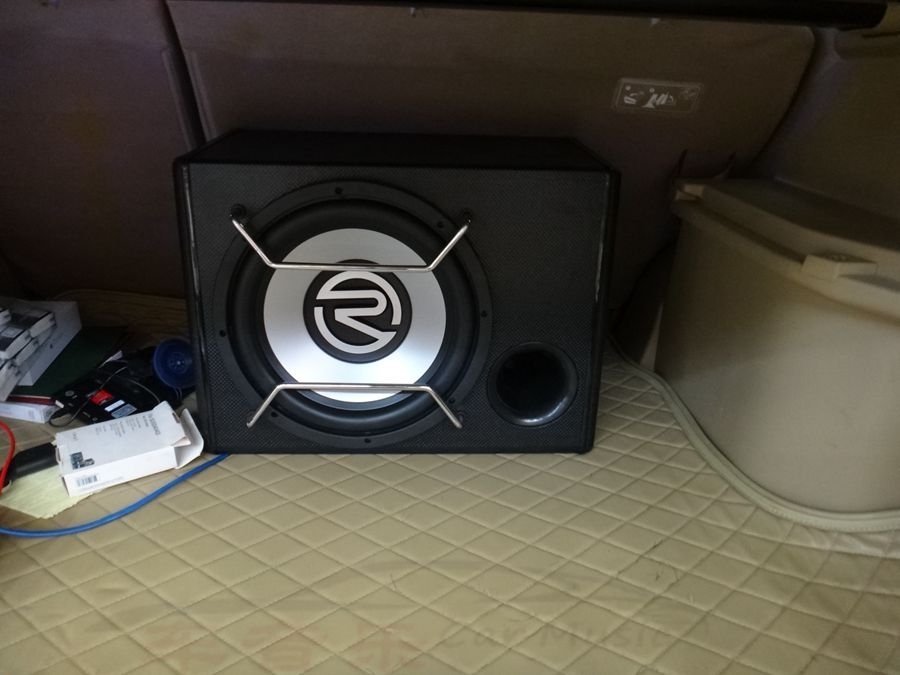 武漢汽車音響改裝~哈佛H6汽車音響無損升級改裝、隔音&導航