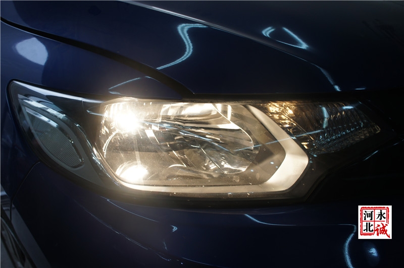 【永誠(chéng)汽車(chē)】石家莊新飛度改燈，Q5雙光透鏡+歐司朗4300K氙氣燈+歐司朗安定器