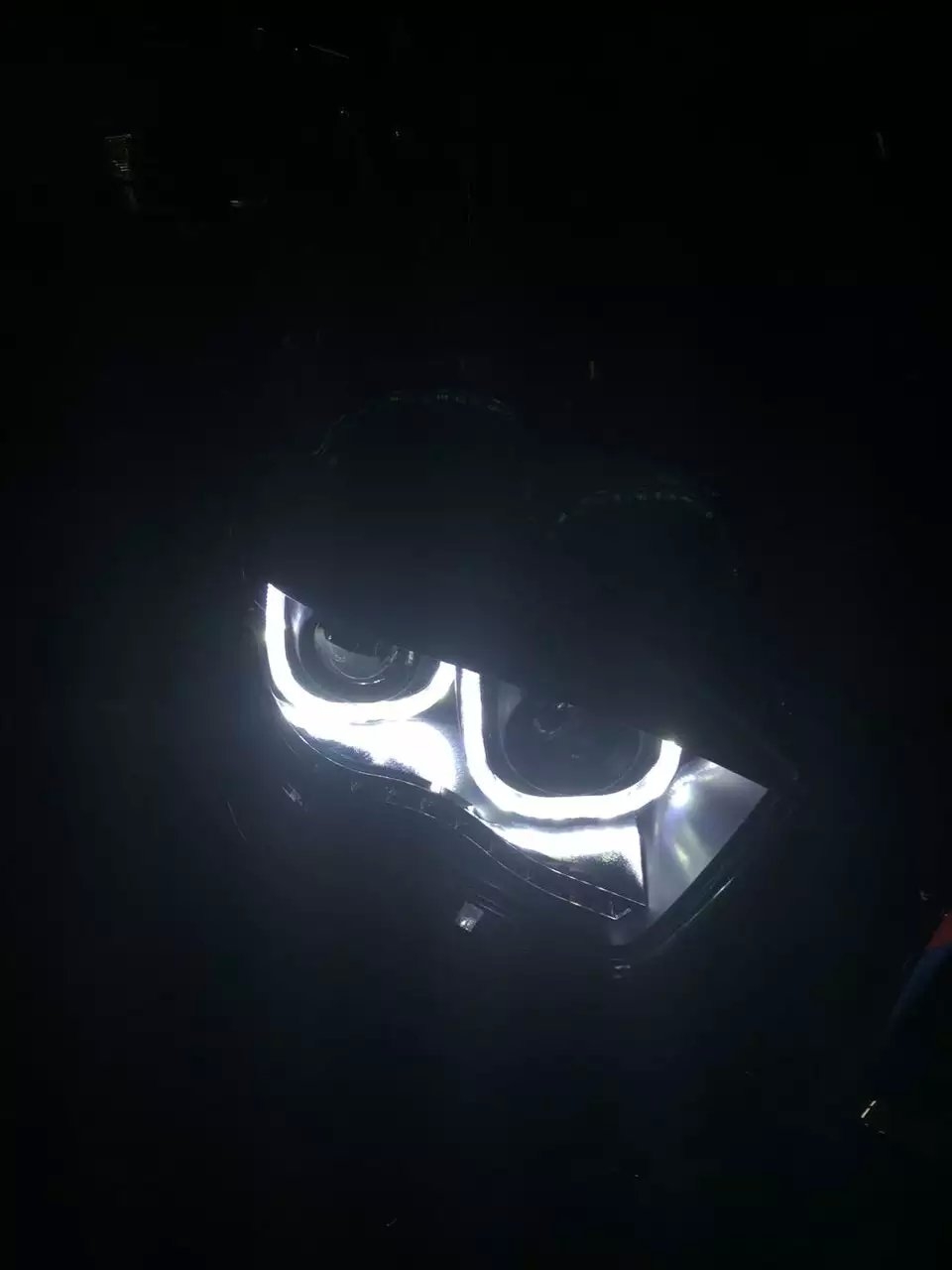 漢蘭達(dá)改裝探路澤專用led淚眼、透鏡氙氣總成  深圳光速車改