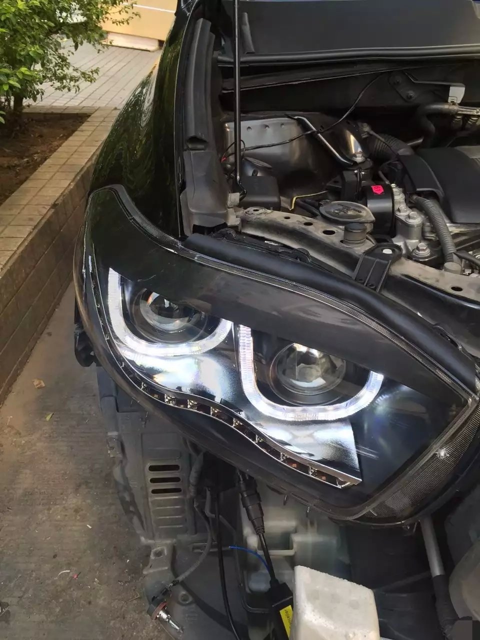 漢蘭達(dá)改裝探路澤專用led淚眼、透鏡氙氣總成  深圳光速車改