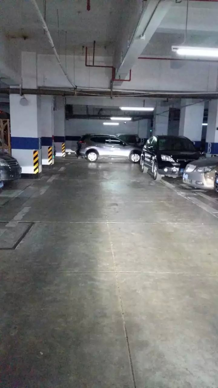 豐田系例車燈升級Q5雙光透鏡    深圳光速車改改燈