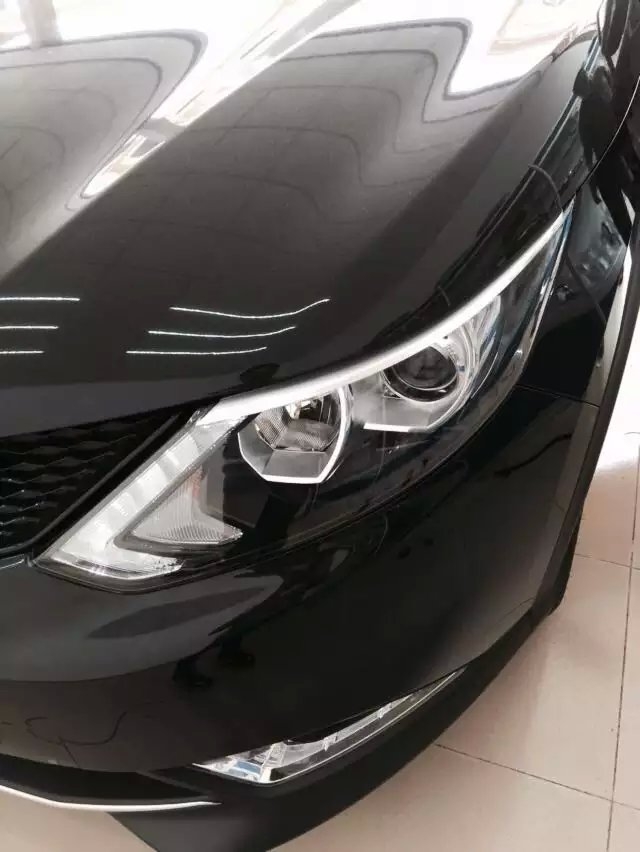 【每日改裝案例】新款逍客燈光升級(jí)Q5雙光透鏡  光速車(chē)改改燈