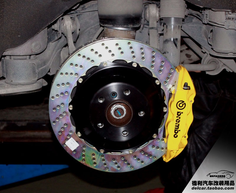 寶馬X6 改裝 Brembo GT剎車(chē) Hamann排氣 Performance包圍