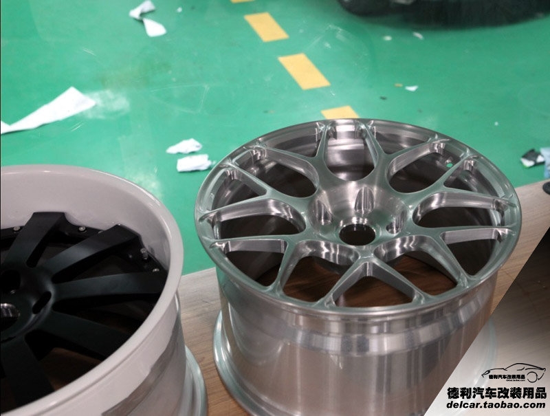 保時(shí)捷Carrera S 改裝 BREMBO GT前6后4剎車