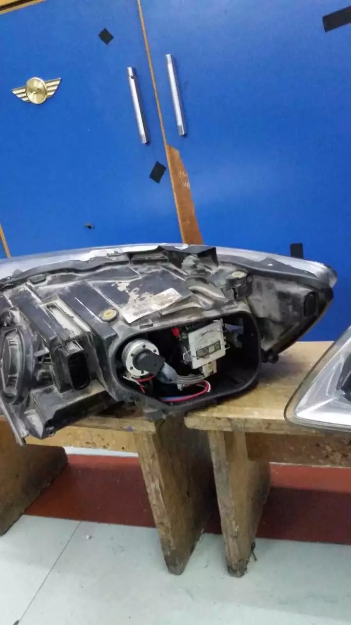 【每日改裝案例】奧迪q7車燈升級(jí)Q5雙光透鏡 深圳光速車改改燈