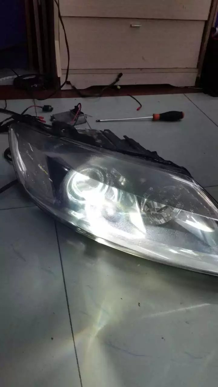 【每日改裝案例】奧迪q7車燈升級(jí)Q5雙光透鏡 深圳光速車改改燈