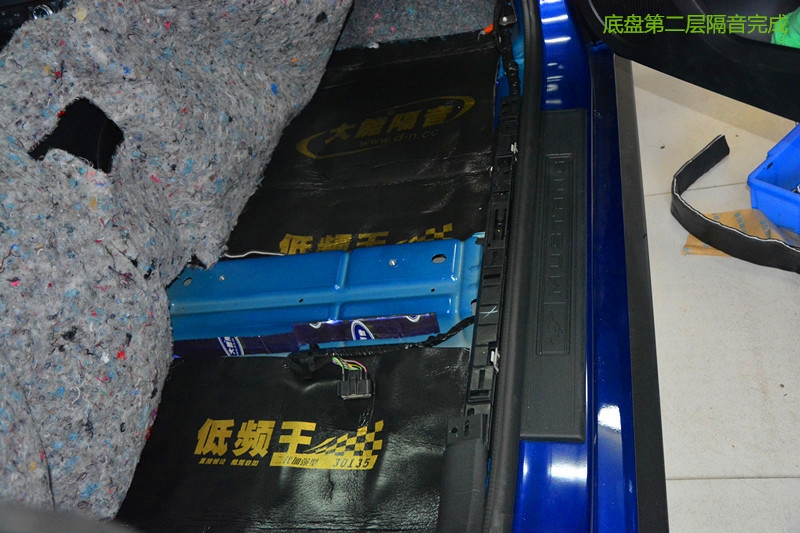 福特野馬汽車音響、大能全車隔音改裝 唐山博納音響改裝
