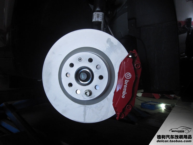 大眾GTI 改裝 brembo F40 ABT排氣 GRUPPEM進(jìn)氣