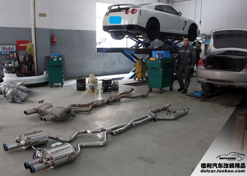 日產(chǎn)尼桑GTR35 改裝 WALD前保