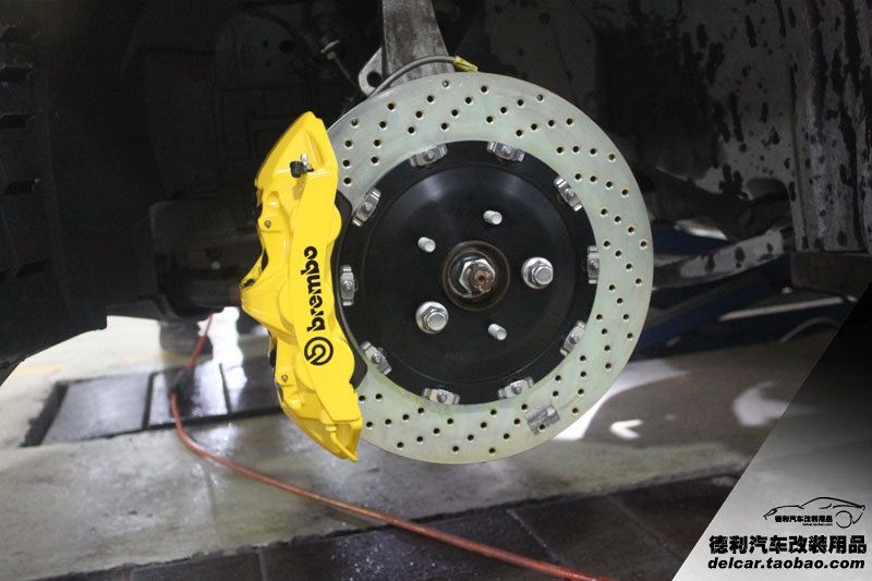 英菲尼迪FX35 改裝 BREMBO GT 前6后4 剎車套裝