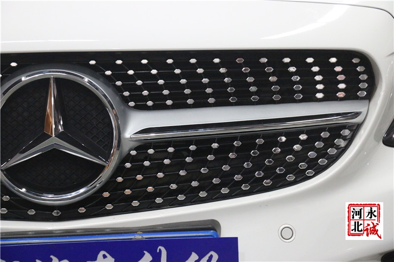 【永誠(chéng)汽車(chē)】石家莊奔馳C改裝滿(mǎn)天星中網(wǎng)