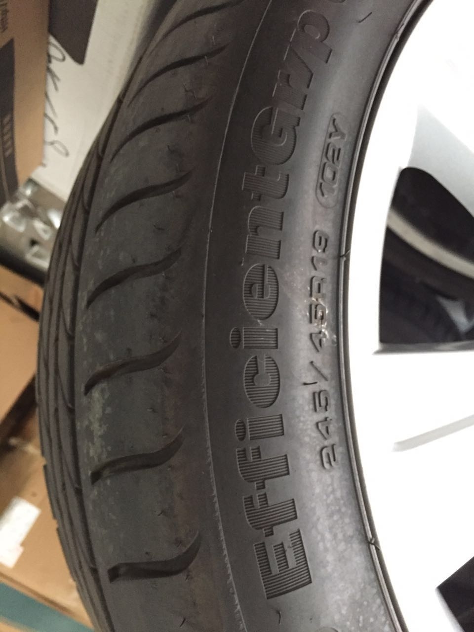 19寸奔馳S400 S320 S350 S500 原廠進(jìn)口輪轂 固特異防暴輪胎