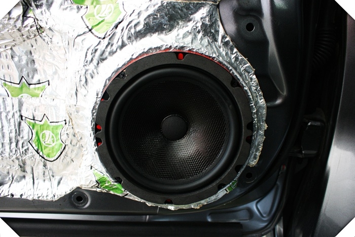 佛山途歌汽車影音：本田思域汽車音響升級，汽車和音樂最搭！