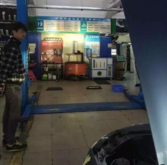 [每日改燈案例】奧迪a4燈光升級Q5雙光透鏡    深圳光速車改改燈