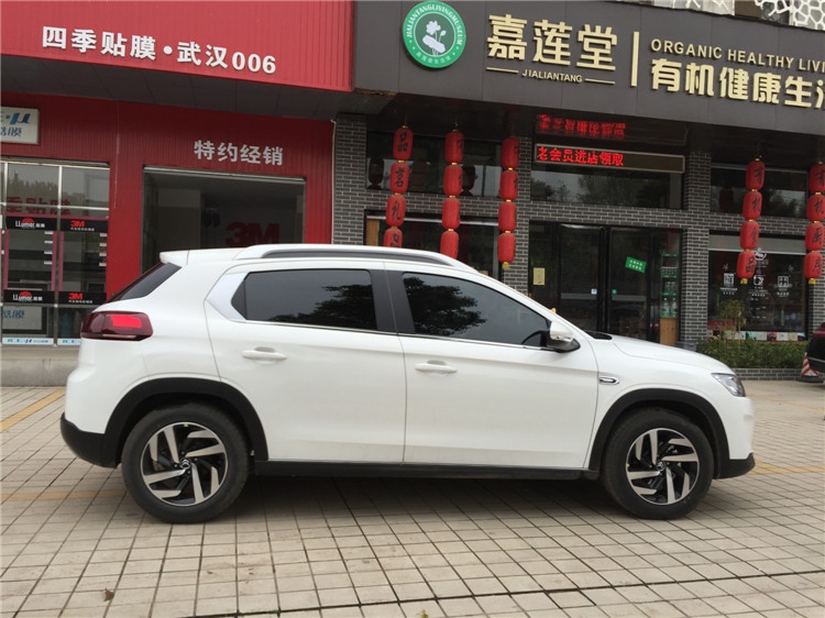 武漢汽車貼膜武昌四季貼膜南湖店雪鐵龍C4全車愛思酷膜質量怎么樣