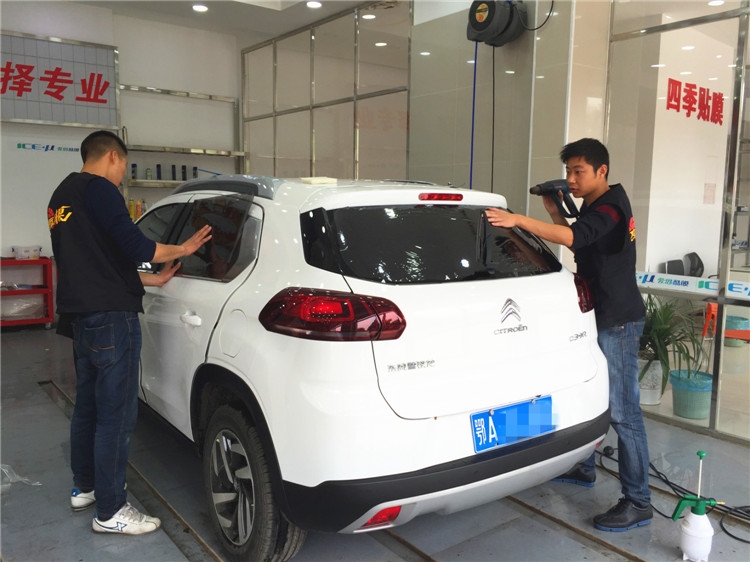 武漢汽車貼膜武昌四季貼膜南湖店雪鐵龍C4全車愛思酷膜質量怎么樣
