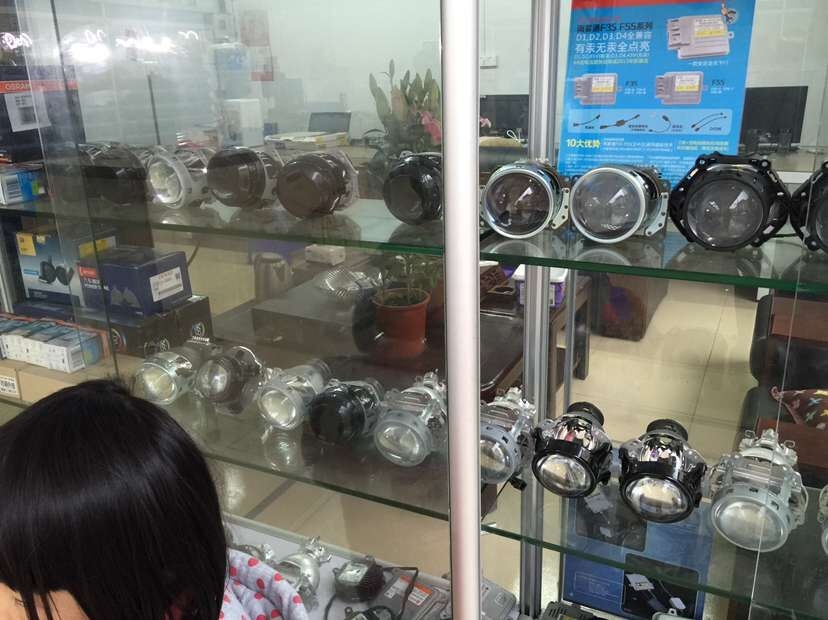 每日改燈案例： 銳志改燈加裝Q5雙光透鏡 深圳光速車改改燈