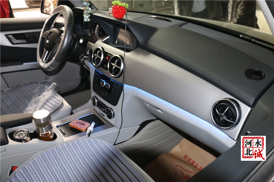 【永誠(chéng)汽車(chē)】石家莊奔馳GLK260升級(jí)原廠電動(dòng)折疊后視鏡，副廠七彩氛圍燈