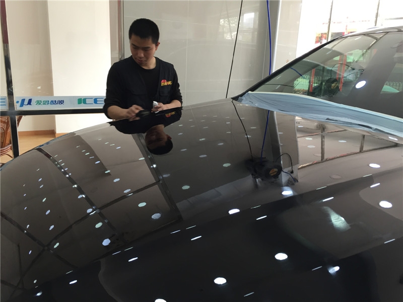 武漢武昌龍膜授權(quán)店汽車貼膜四季貼膜南湖專業(yè)施工店