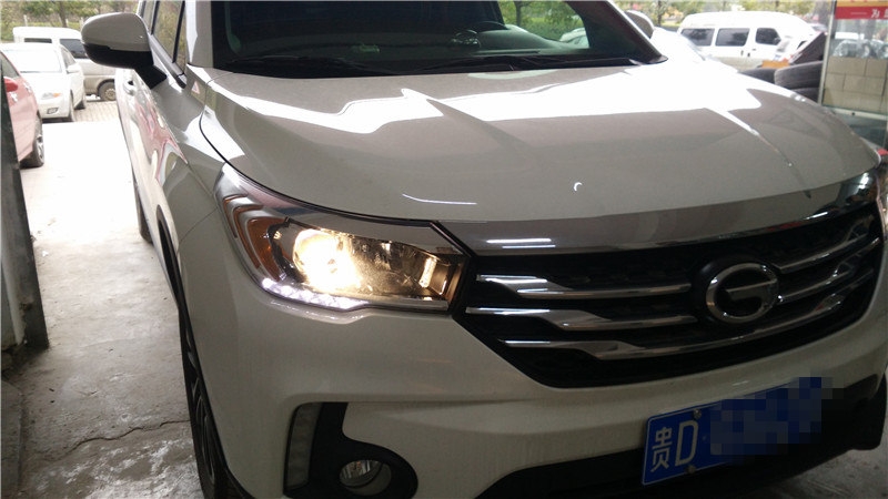 貴陽廣汽傳祺GS4車燈改裝雙光透鏡 貴陽黔鷹車燈升級(jí)