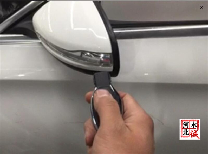 【永誠(chéng)汽車】專業(yè)奔馳改裝店，石家莊奔馳C200L升級(jí)原廠電動(dòng)折疊后視鏡