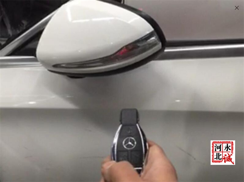 【永誠(chéng)汽車】專業(yè)奔馳改裝店，石家莊奔馳C200L升級(jí)原廠電動(dòng)折疊后視鏡