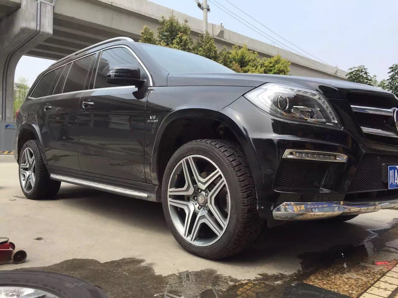 奔馳GL550 原廠19寸升級21寸AMG定制鍛造輪轂
