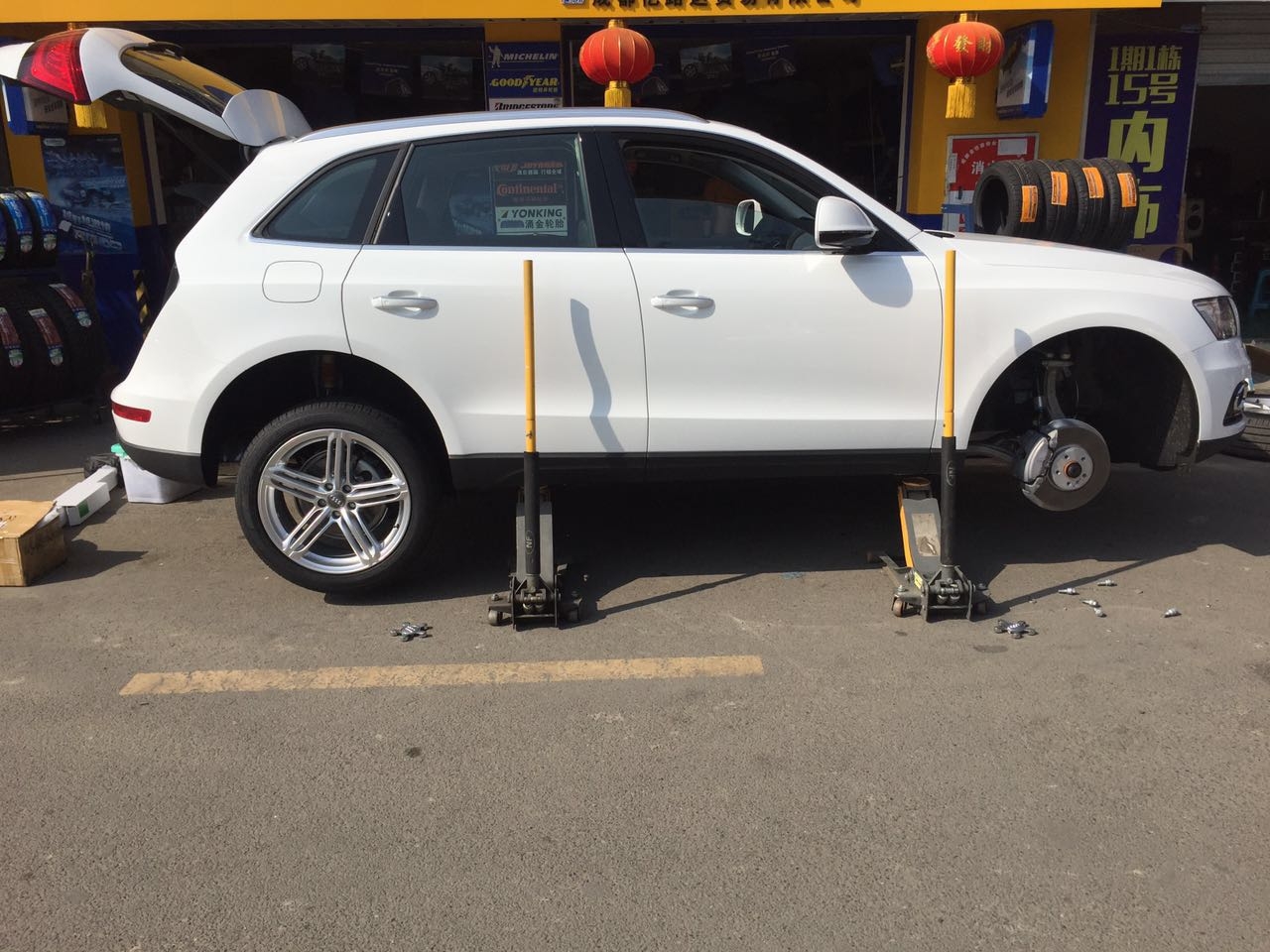奧迪Q5 原廠19寸升級20寸 255 45R20 固特異輪胎
