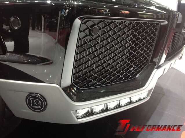 Brabus 寬體套件