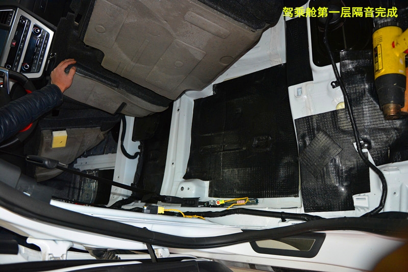 【唐山博納】索納塔9汽車隔音選用全球第一隔音品牌俄羅斯STP,效果一流!