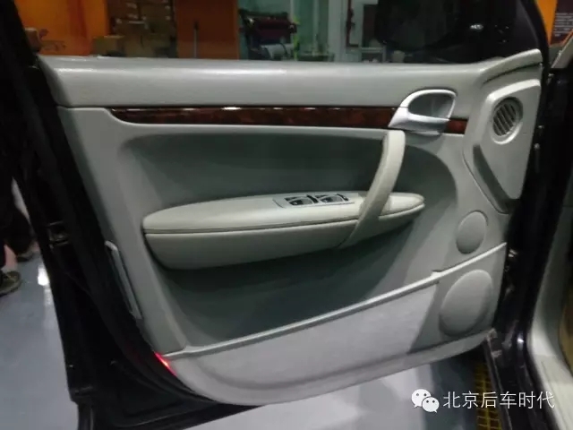 保時(shí)捷內(nèi)飾全改