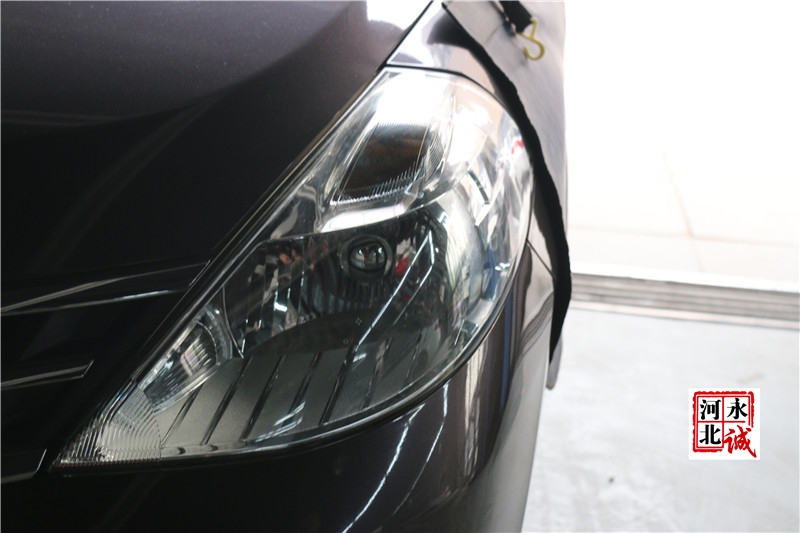 【永誠(chéng)汽車】石家莊專業(yè)改燈店，Q5雙光透鏡+巖崎5500K氙燈+霧燈黃金眼