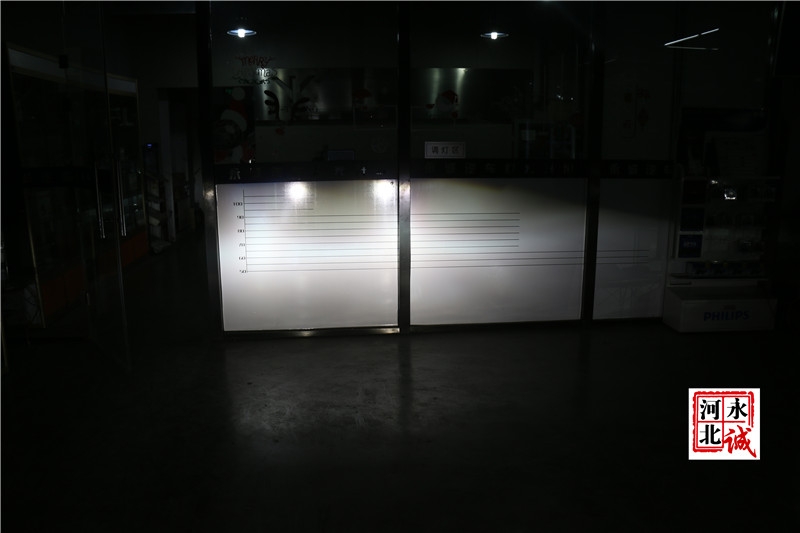 【永誠(chéng)汽車】石家莊專業(yè)改燈店，Q5雙光透鏡+巖崎5500K氙燈+霧燈黃金眼