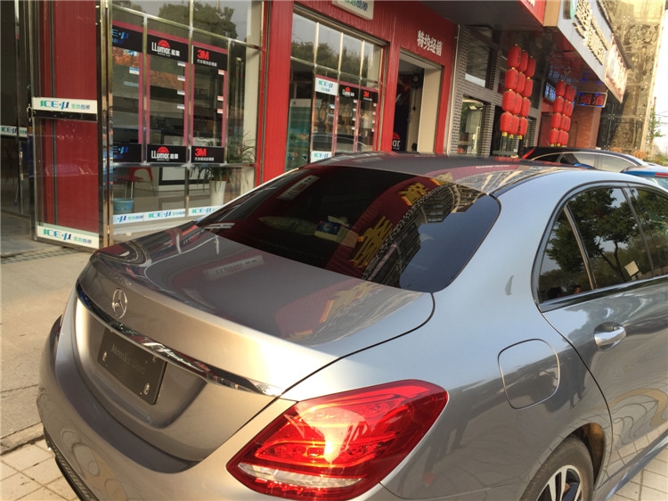 奔馳GL200龍膜AVS70+ATR15施工效果/龍膜武漢正規(guī)授權(quán)店/怎么辨別龍膜真假/龍膜質(zhì)保幾年/武漢四季貼膜武昌南湖店